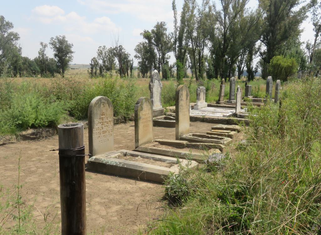 Senekal Jewish graves A